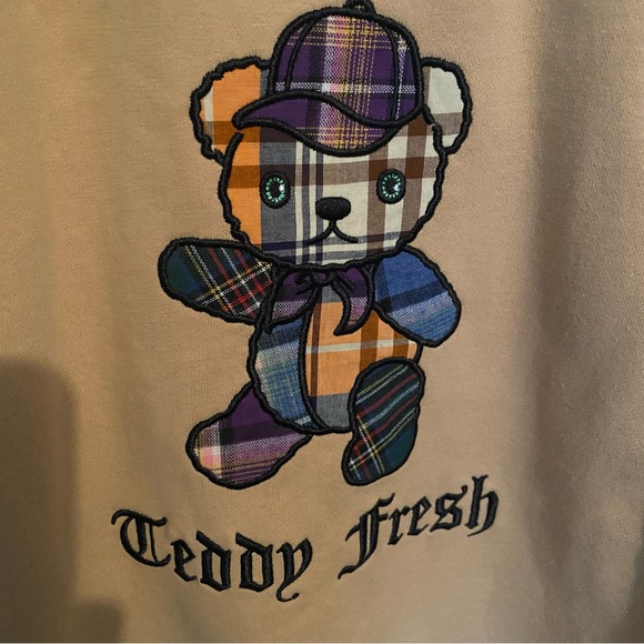 Teddy Fresh Plaid Appliqué Mock Neck M - Picture 3 of 5